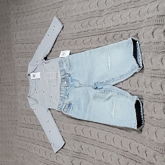 Old Navy Other - New Old Navy 6-12 Mth Jeans & Onesie Set